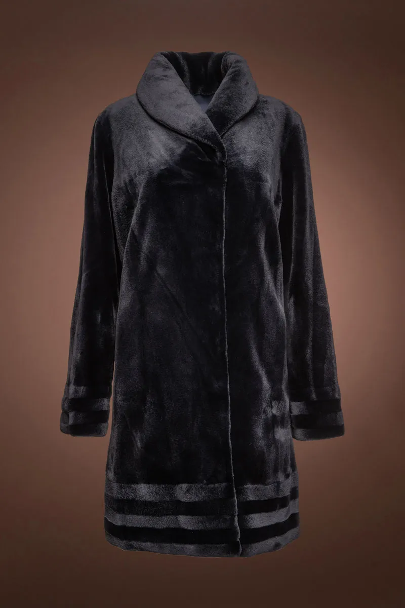 Reversible Border Pattern Navy Blue Sheared Mid-Length Mink Fur Coat